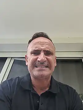 Snapshot of bobo672 chatting on June 2, 11:34 am bobo672 online show from June 2, 11:34 am