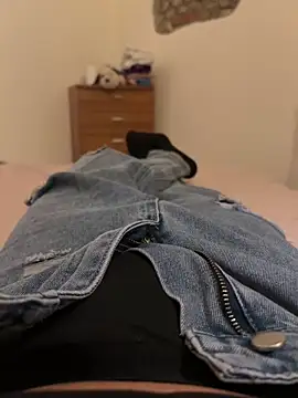 Snapshot of MarkoCum93 chatting on March 4, 3:40 pm MarkoCum93 online show from March 4, 3:40 pm