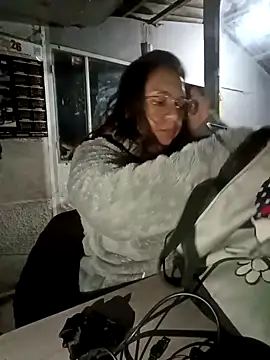 ISABELLA-24  online show from March 9, 2:04 am