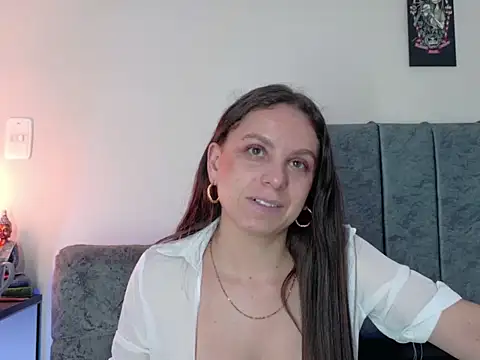 NatalyGuzman26 online show from March 22, 12:25 am