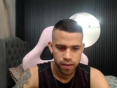 Snapshot of chacorta_ chatting on May 9, 1:44 am chacorta online show from May 9, 1:44 am