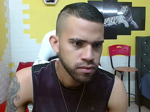 Snapshot of chacorta_ chatting on May 19, 1:06 pm chacorta online show from May 19, 1:06 pm