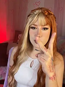Snapshot of Tamara_uwu chatting on June 20, 1:41 am Tamara uwu online show from June 20, 1:41 am