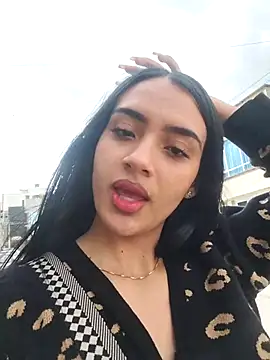 Snapshot of cynliu chatting on April 29, 7:20 pm cynliu online show from April 29, 7:20 pm