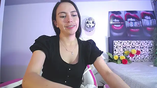 lika little0 online show from May 6, 12:52 am