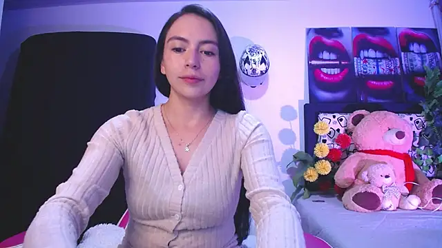 Snapshot of lika_little0 chatting on June 10, 12:11 am lika little0 online show from June 10, 12:11 am