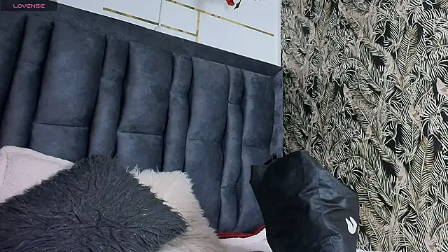 Emily  Cute   online show from March 12, 7:31 pm