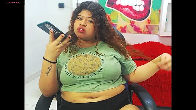 Cloe r online show from February 13, 4:25 pm