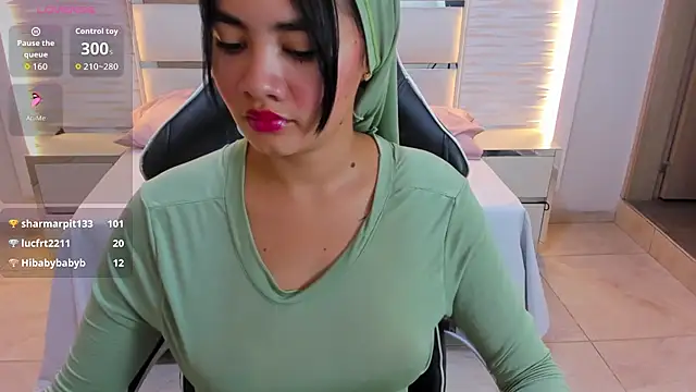 Yaiza farak online show from February 15, 7:51 am