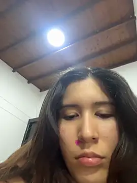 emicute  online show from March 11, 2:28 am