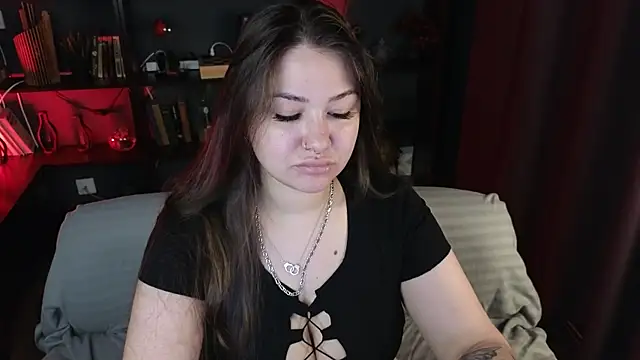 vanessaparadiza online show from July 22, 1:25 pm