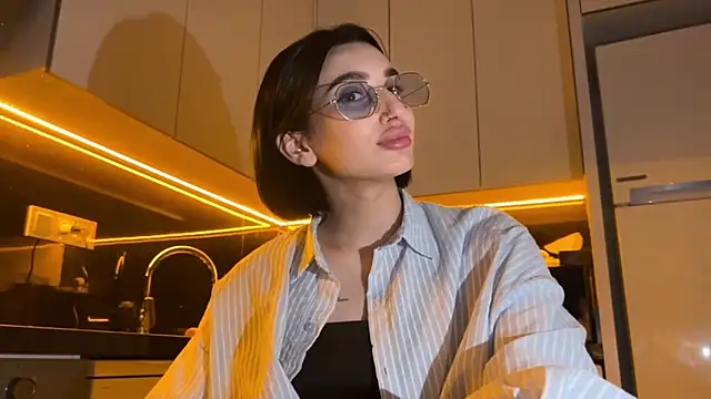 BlackFox V online show from March 7, 8:17 pm