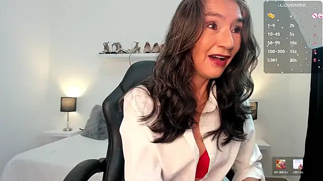 Emma Mendozaa online show from February 27, 11:32 am