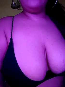 soylula884 online show from March 9, 7:23 am