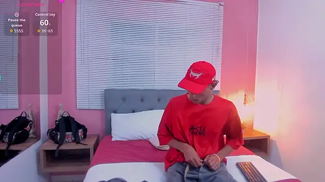 drako18  online show from March 1, 3:52 am