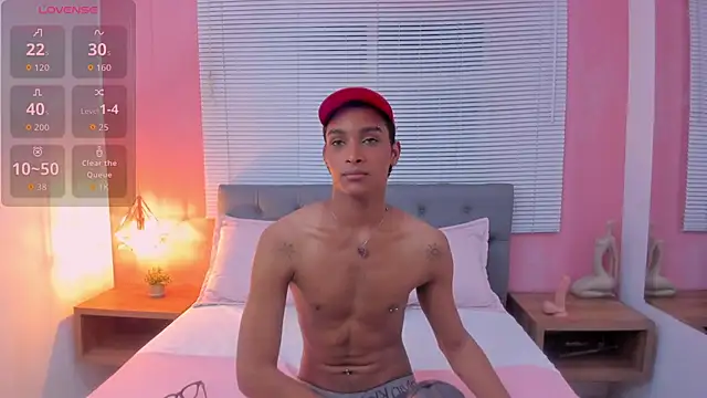 Snapshot of drako18_ chatting on June 13, 3:59 am drako18 online show from June 13, 3:59 am