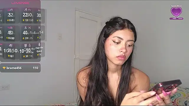 amynovaaa online show from March 10, 5:18 pm