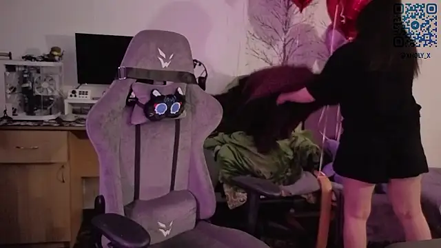 Holy Kveta online show from February 20, 2:52 am