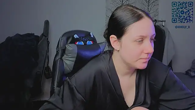 Snapshot of Holy_Kveta chatting on May 21, 3:24 am Holy Kveta online show from May 21, 3:24 am
