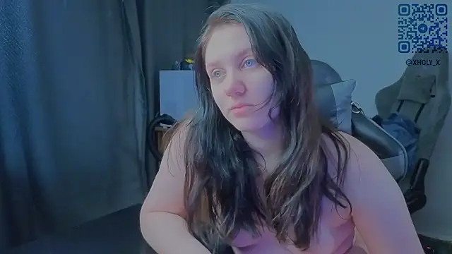 Snapshot of Holy_Kveta chatting on June 12, 3:05 am Holy Kveta online show from June 12, 3:05 am