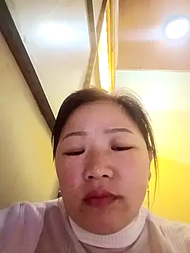 quynhbupbe11 online show from March 17, 10:07 am