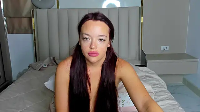 Snapshot of stellaa_quenn chatting on June 10, 12:22 am stellaa quenn online show from June 10, 12:22 am