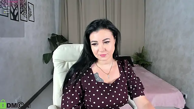Snapshot of Monika_Martinezz chatting on June 12, 4:11 am Monika Martinezz online show from June 12, 4:11 am
