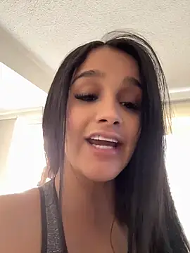 Samantha Mont online show from July 10, 6:10 pm