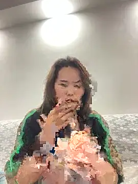 Youyou 12 online show from February 4, 1:28 pm