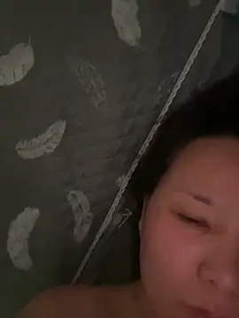 Youyou 12 online show from February 10, 1:43 am