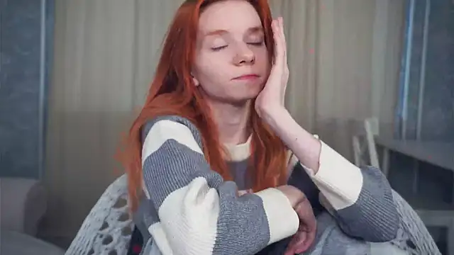 TarynPalek online show from February 18, 6:42 am