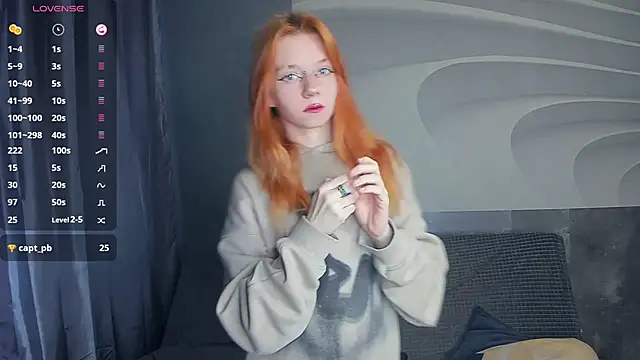 Snapshot of TarynPalek chatting on June 4, 7:47 am TarynPalek online show from June 4, 7:47 am
