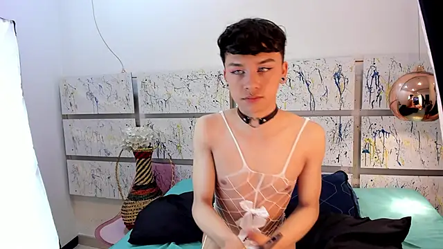 Camilo X x online show from March 13, 12:01 pm