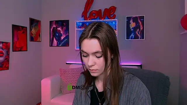 Snapshot of laurenmurrr chatting on March 6, 10:34 am laurenmurrr online show from March 6, 10:34 am