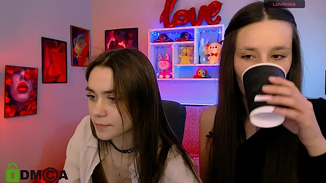 Snapshot of laurenmurrr chatting on March 13, 10:22 am laurenmurrr online show from March 13, 10:22 am