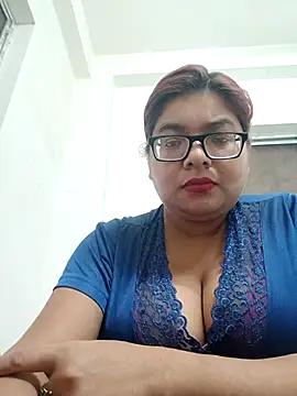 Elie Hallway online show from March 11, 12:49 am