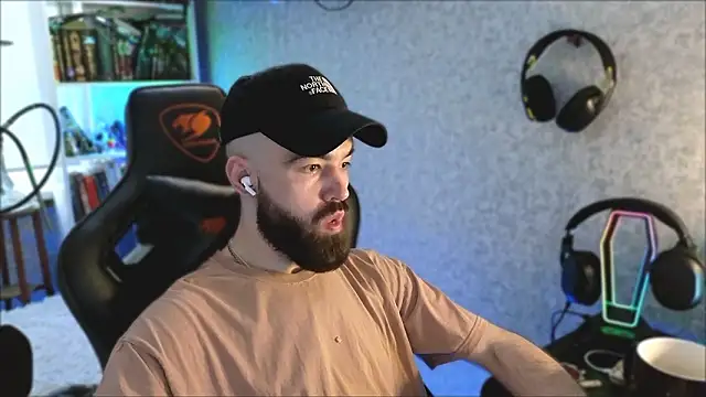  Mostly  online show from March 7, 4:42 am