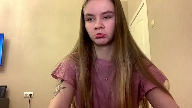 AgnesShy  online show from February 24, 7:28 am