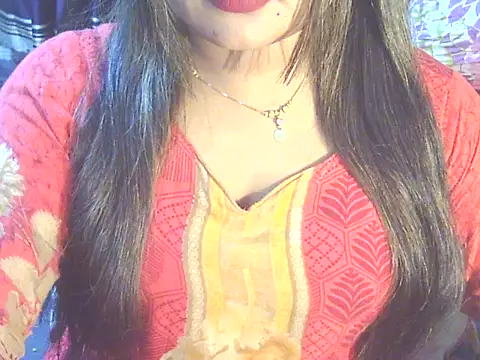 Snapshot of Nusrat_Faria chatting on March 5, 8:38 pm Nusrat Faria online show from March 5, 8:38 pm