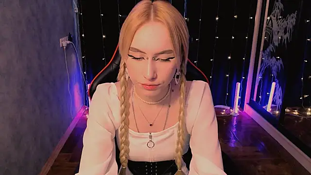 crybambi online show from March 14, 7:36 am