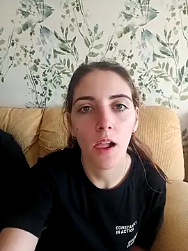 laparejaideal08 online show from February 28, 5:36 pm