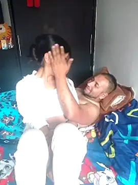 Roxan King online show from March 5, 2:02 pm