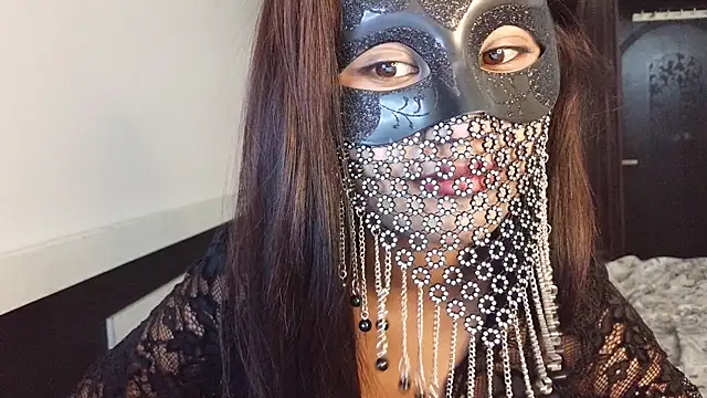 Snapshot of Alina_Teen chatting on May 11, 8:53 am Alina Teen online show from May 11, 8:53 am