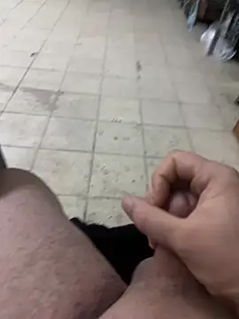 Snapshot of Can3438q chatting on February 21, 12:44 am Can3438q online show from February 21, 12:44 am