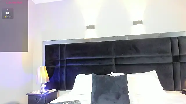 Ravenn21x online show from February 12, 11:38 am