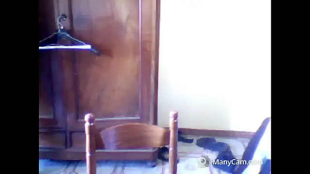 Snapshot of swichcassanesi chatting on March 13, 1:29 pm swichcassanesi online show from March 13, 1:29 pm