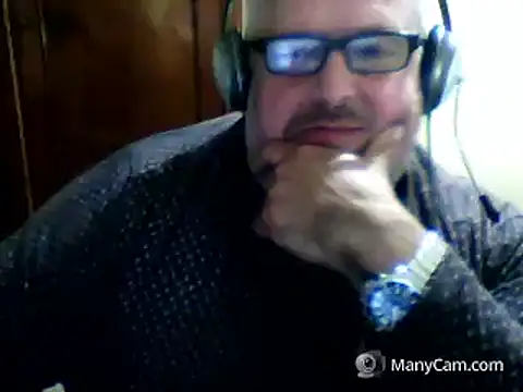 swichcassanesi online show from May 7, 8:58 pm
