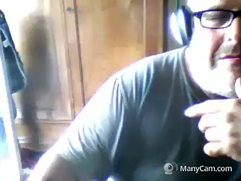 Snapshot of swichcassanesi chatting on June 4, 12:55 pm swichcassanesi online show from June 4, 12:55 pm