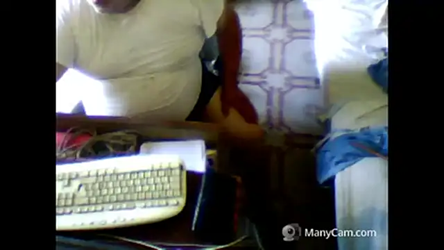 Snapshot of swichcassanesi chatting on June 18, 12:09 pm swichcassanesi online show from June 18, 12:09 pm