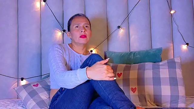 THALIAGRAY   online show from February 27, 2:55 am